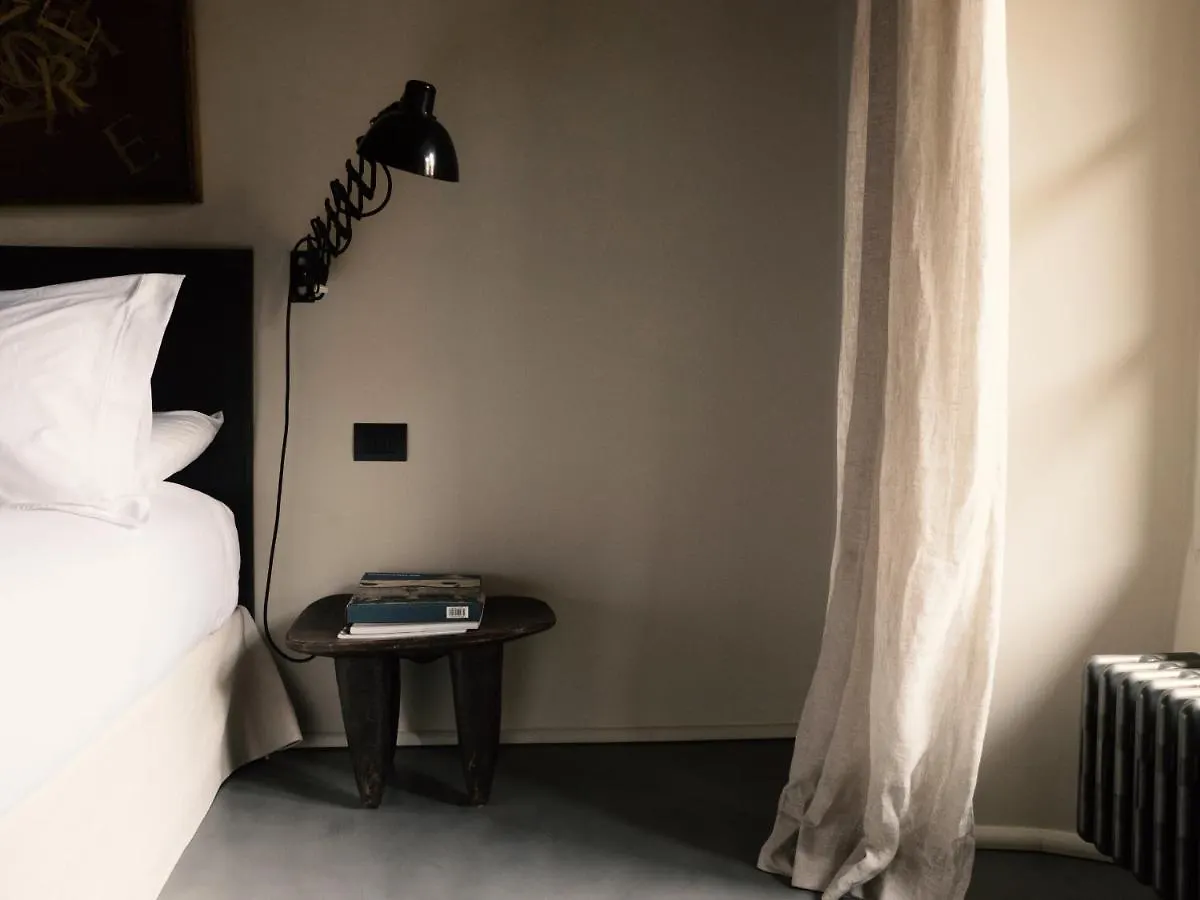 Residence Palazzo Albricci Peregrini Apartment Como Italy
