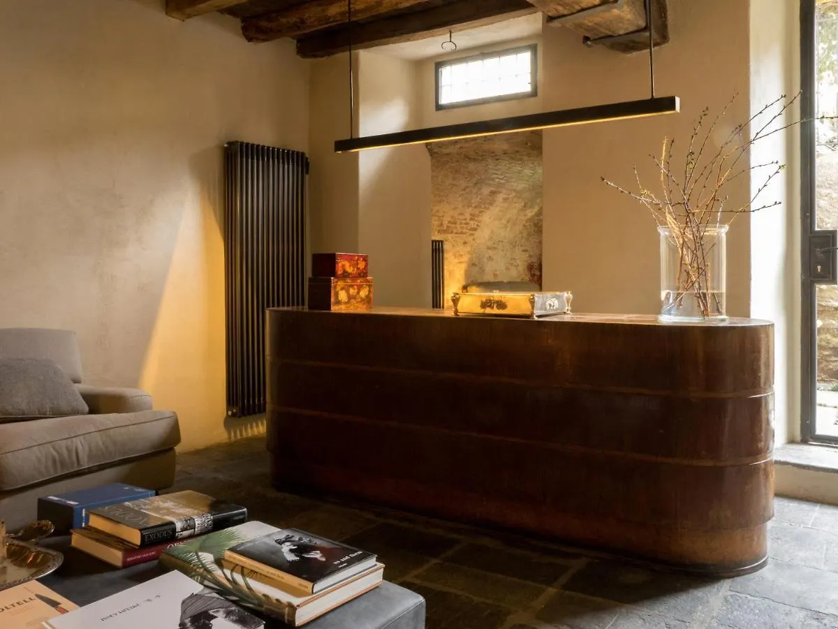 Palazzo Albricci Peregrini Apartment Como Residence